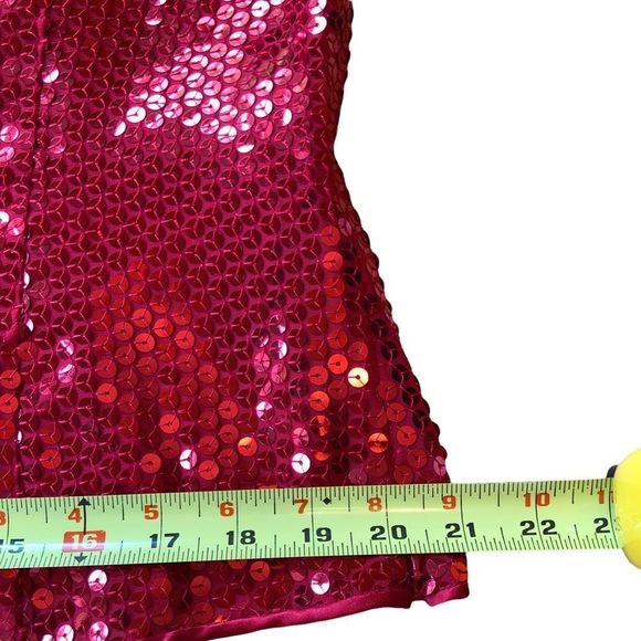 liz Claiborne Red Sequinned Sleeveless Top EUC - Picture 8 of 12